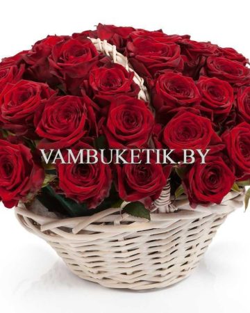 51 роза в корзинке