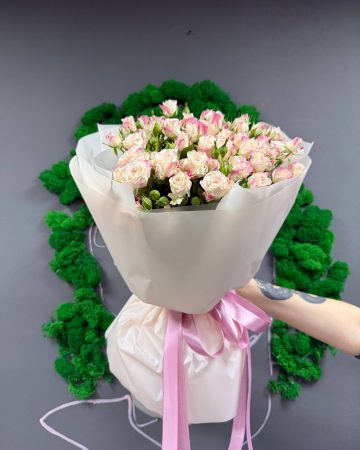 Кустовая роза Reflex 15 веток